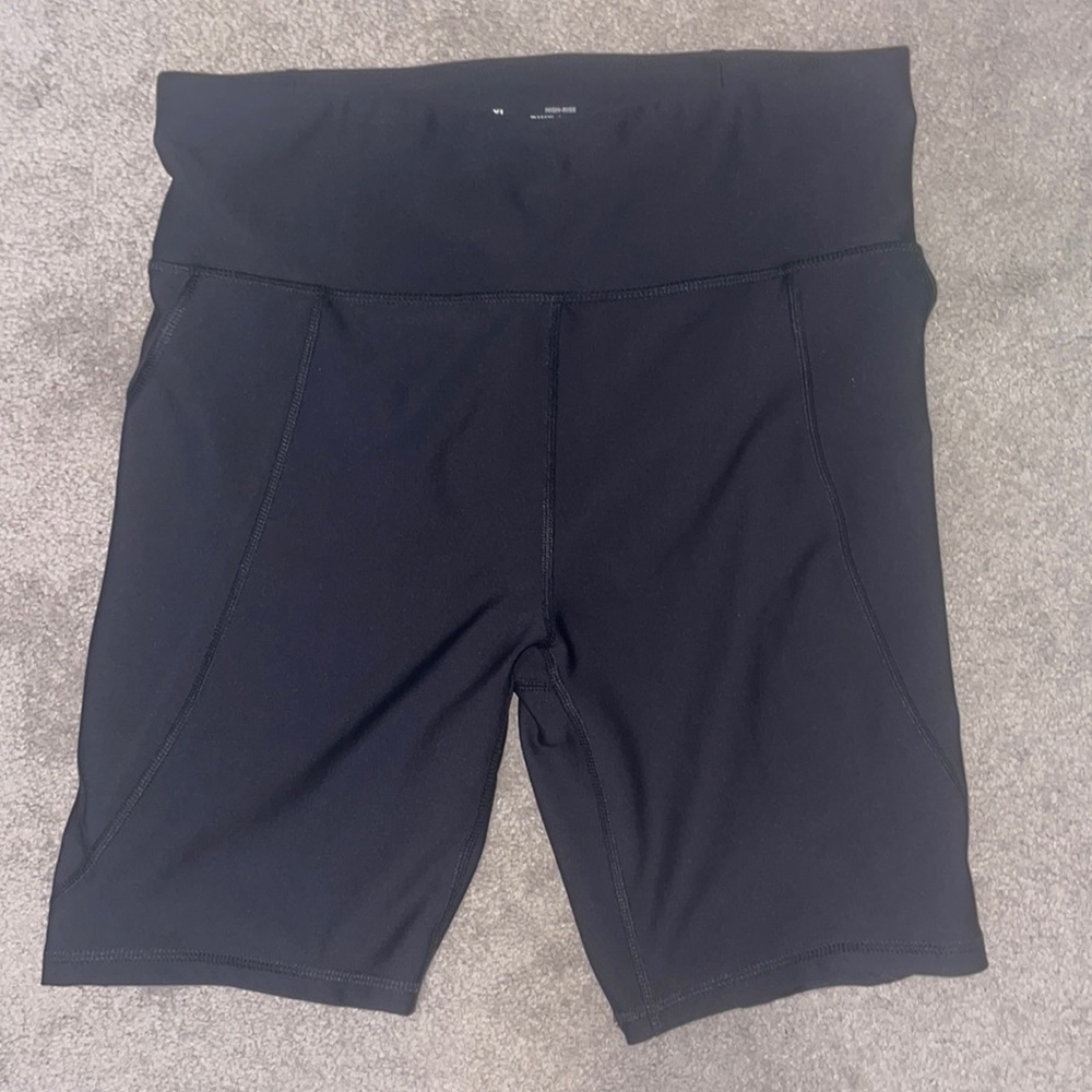 Old Navy Active Powersoft High Rise Bike Short